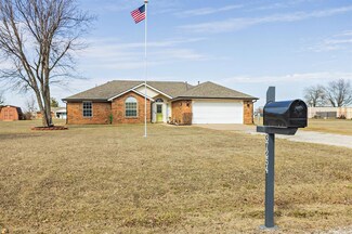 37254 Twilight Ln, Shawnee, OK 74804