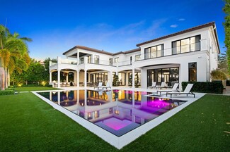 239 W Coconut Palm Rd, Boca Raton, FL 33432