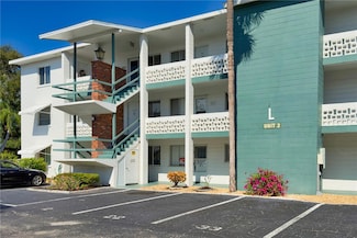 1867 Restful Dr Unit L22, Bradenton, FL 34207