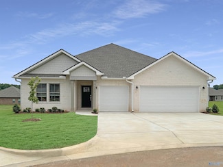 108 Ashby Pond Dr, Harvest, AL 35749