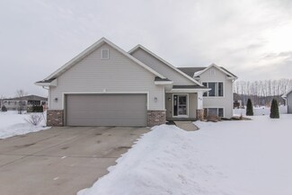 613 Prairie Ln, Mazomanie, WI 53560