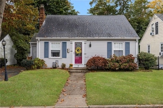 57 Hemlock Ave, Cranston, RI 02910