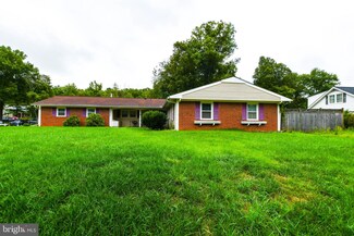 12511 Silverbirch Ln, Laurel, MD 20708
