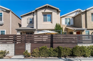 6546 Vineland Ave, North Hollywood, CA 91606