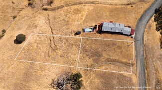 7660 Verna Way, Lucerne, CA 95458