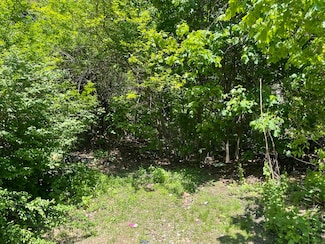 13 Waite St, Worcester, MA 01604