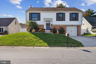136 Heidi Ln, Swedesboro, NJ 08085