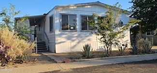 2104 Windbreak Dr Unit 18, Rosamond, CA 93560