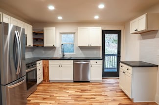 228 Cavendish Gulf Rd, Cavendish, VT 05142