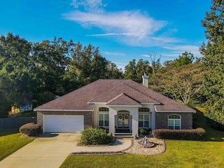 452 Carrington Cir, Thomasville, GA 31757