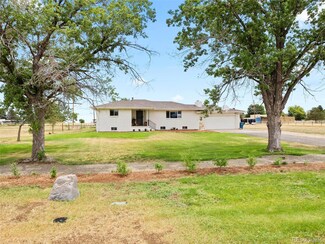 1150 Pitkin St, Aurora, CO 80011