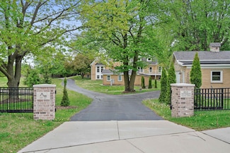 6600 N Ballard Rd, Appleton, WI 54913