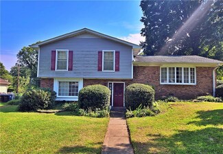 120 Flintfield Dr, Winston Salem, NC 27103