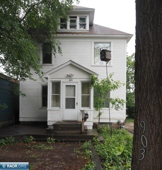 903 2 1 2 Ave W, Virginia, MN 55792