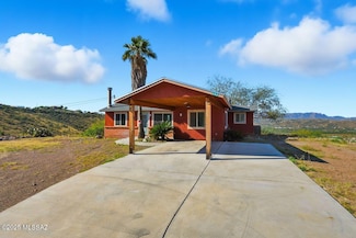 380 Brinca Ct, Rio Rico, AZ 85648