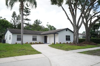 2512 Lake Ellen Cir, Tampa, FL 33618
