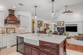 4430 La Jolla, Pensacola, FL 32504