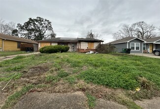 5807 Doulton Dr, Houston, TX 77033