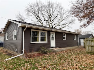 214 W Park St, Westville, IL 61883