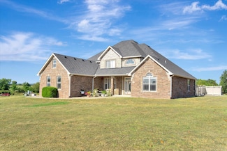 957 E 477th Rd, Bolivar, MO 65613