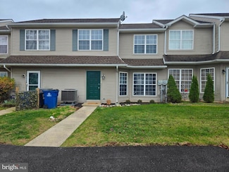 1221 Garden Ct, Quakertown, PA 18951