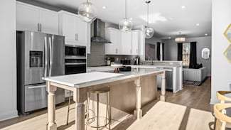 Landon, Charlotte, NC 28278
