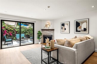 1832 Rockefeller Ln Unit 4, Redondo Beach, CA 90278