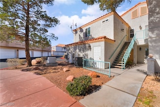 8452 Boseck Dr Unit 285, Las Vegas, NV 89145
