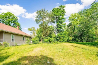 514 College & 184 Vacant Lots St, South Bend, IN 46628