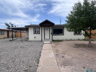 305 S Evergreen Ave, Roswell, NM 88203