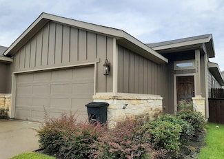 9756 Grosbeak Ln, Magnolia, TX 77354