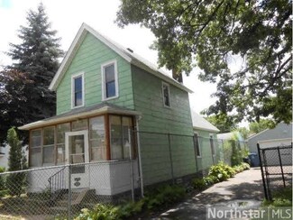 814 27th Ave NE, Minneapolis, MN 55418