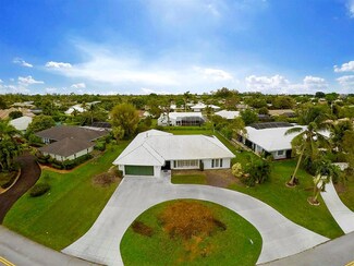 244 N Country Club Dr, Lake Worth, FL 33462