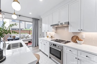 107 Sugarwood, Irvine, CA 92618