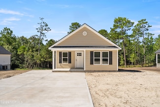 72 Greensboro Rd, Boiling Spring Lakes, NC 28461