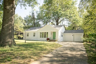 1550 S Delaware Ave, Springfield, MO 65804