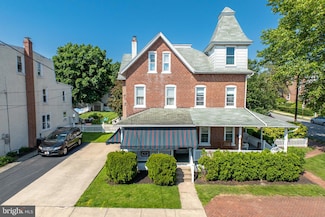 134 S 5th Ave, Royersford, PA 19468