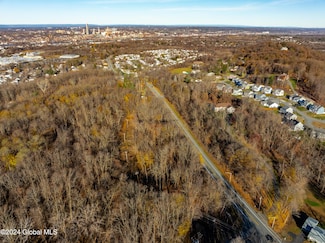L3 Red Mill Rd, Rensselaer, NY 12144