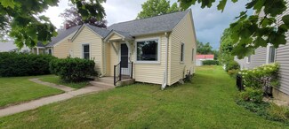 817 S 12th St, Goshen, IN 46526