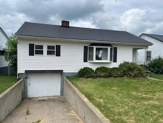61 Ernst Ave, Maysville, KY 41056
