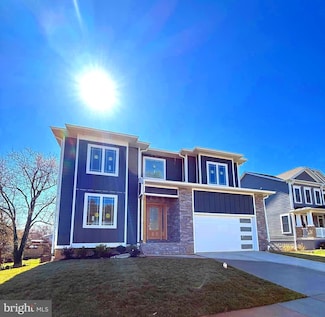 3607 Heritage Ln, Fairfax, VA 22030