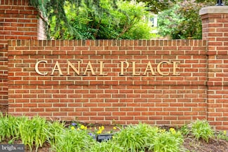 1107 N Pitt St Unit 1B, Alexandria, VA 22314