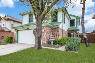 2108 Avignon Dr, Carrollton, TX 75007