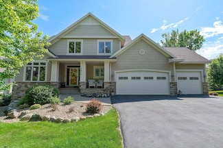 1411 Archwood Rd, Hopkins, MN 55305