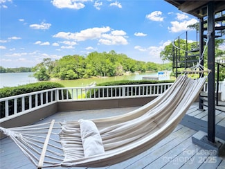9808 Emerald Point Dr Unit 4, Charlotte, NC 28278