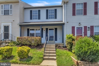 3647 Mcdowell Ct, Dumfries, VA 22026
