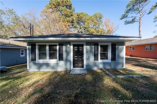 425 Squirrel St Unit B, Fayetteville, NC 28303