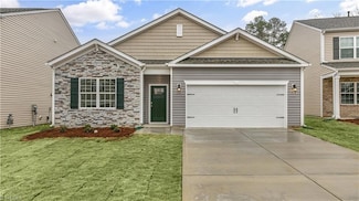 125 Pepper Tree Rd, Stokesdale, NC 27357