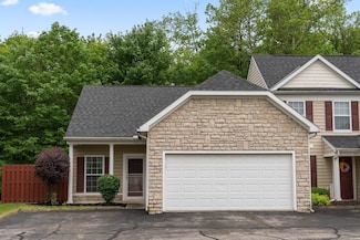 307 Dysar Run Dr, Blacklick, OH 43004