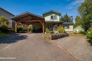 546 Soundview Ave, Homer, AK 99603
